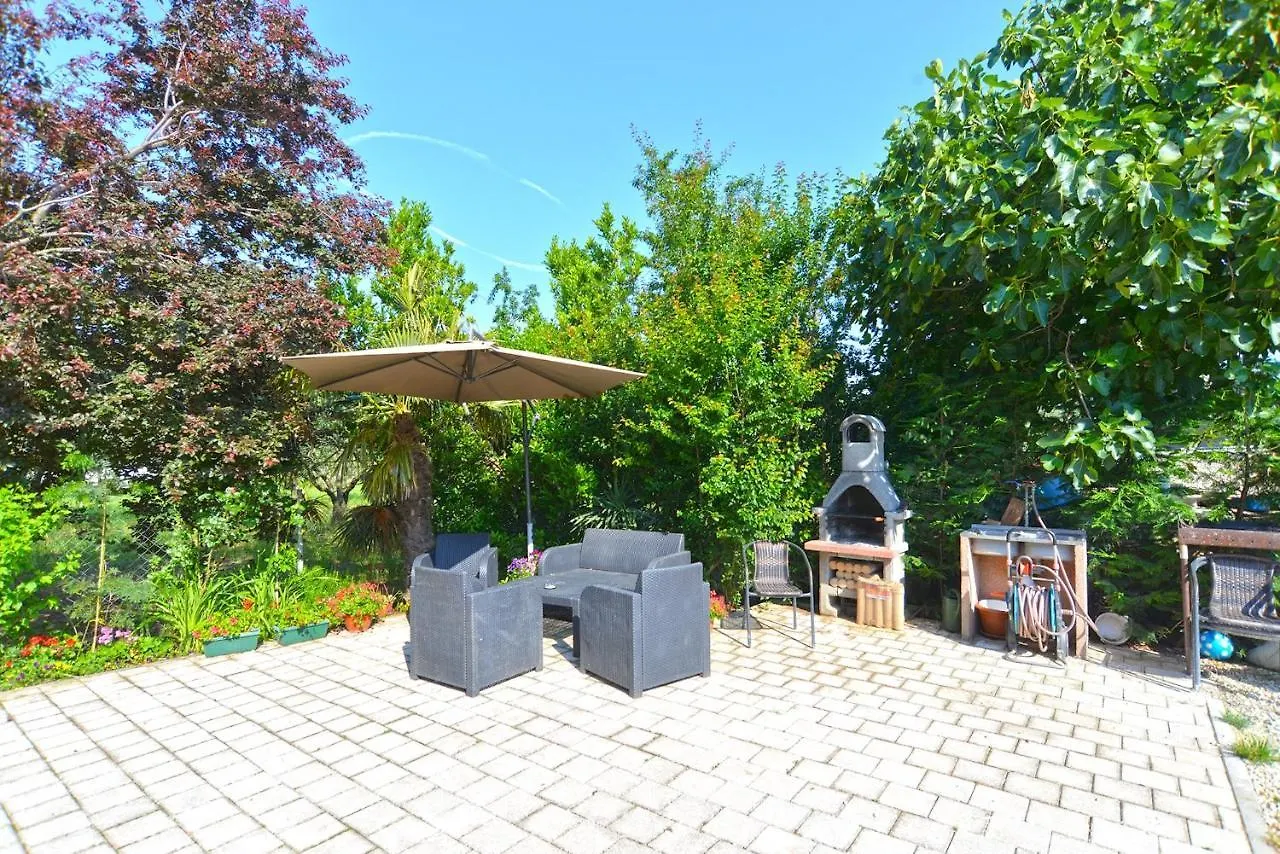 Family Friendly Apartments With A Swimming Pool Fazana - 19596 0*,