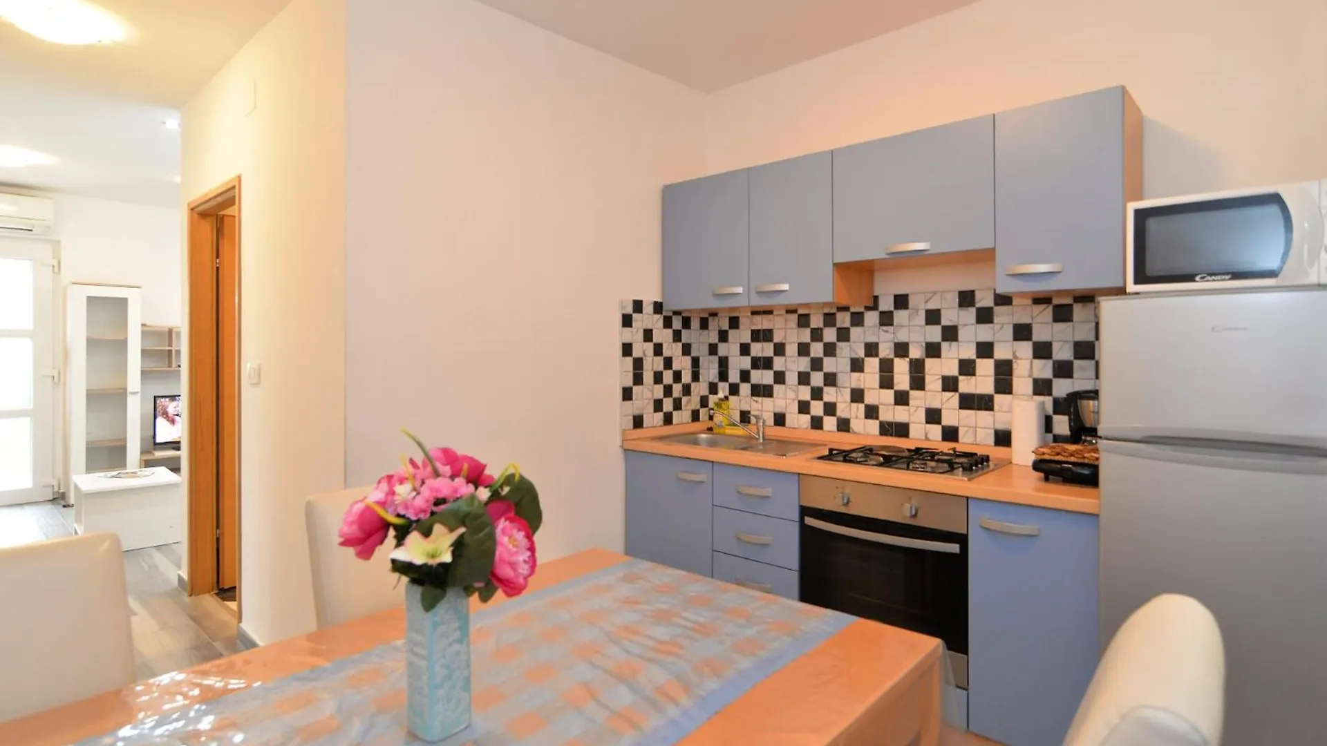 Family Friendly Apartments With A Swimming Pool Fazana - 19596