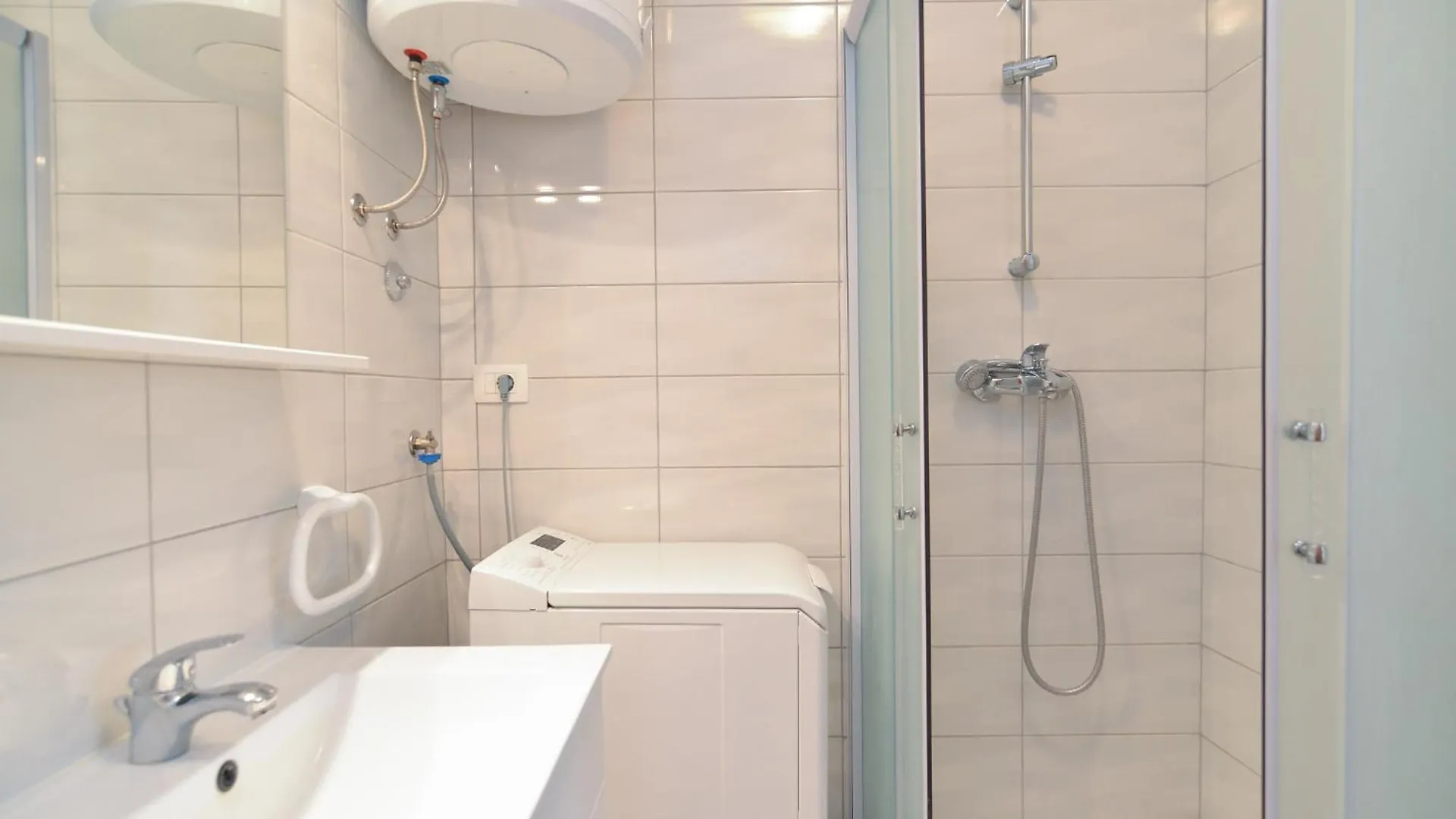 Family Friendly Apartments With A Swimming Pool Fazana - 19596