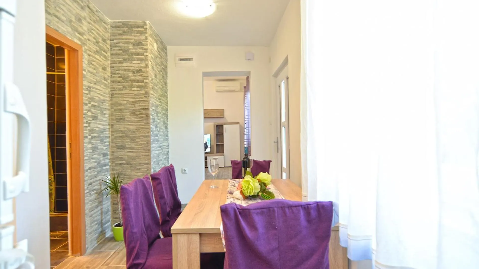 Family Friendly Apartments With A Swimming Pool Fazana - 19596